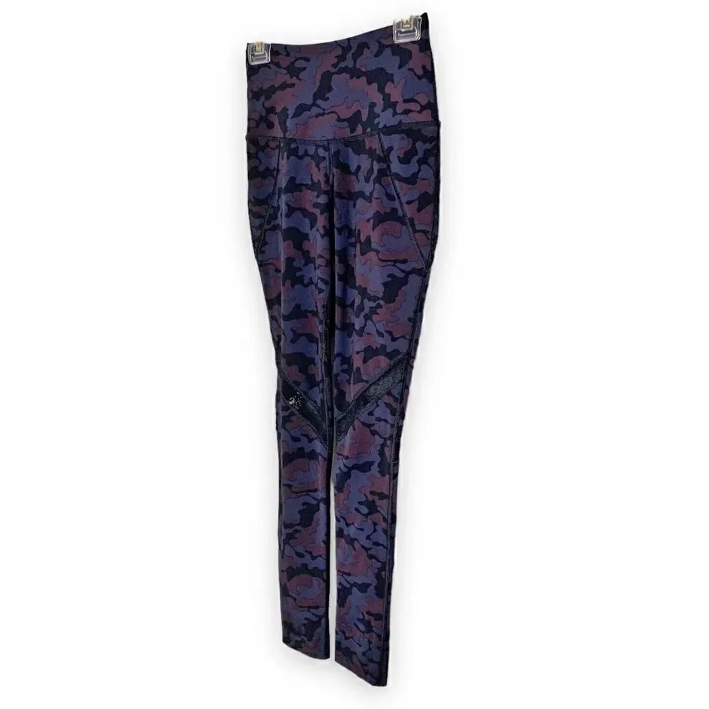 Splits 59 Purple Blue Camo Leggings 7/8 Length Mesh Cut Out Women’s Size Small S